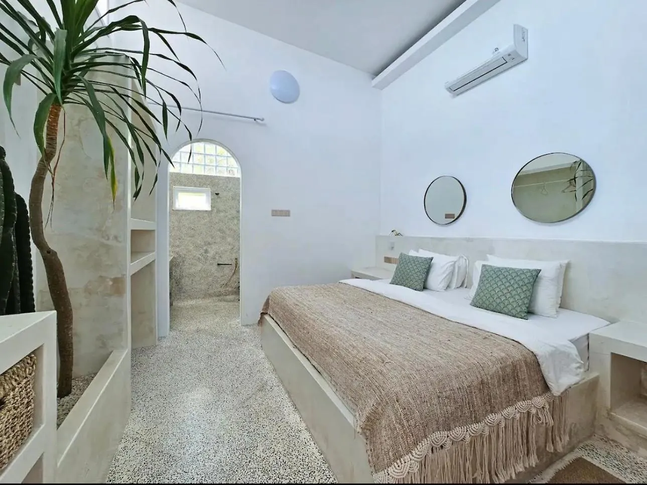Endless Bingin - Luxury Oceanfront Suite On Bingin Beach Uluwatu  Indonesia